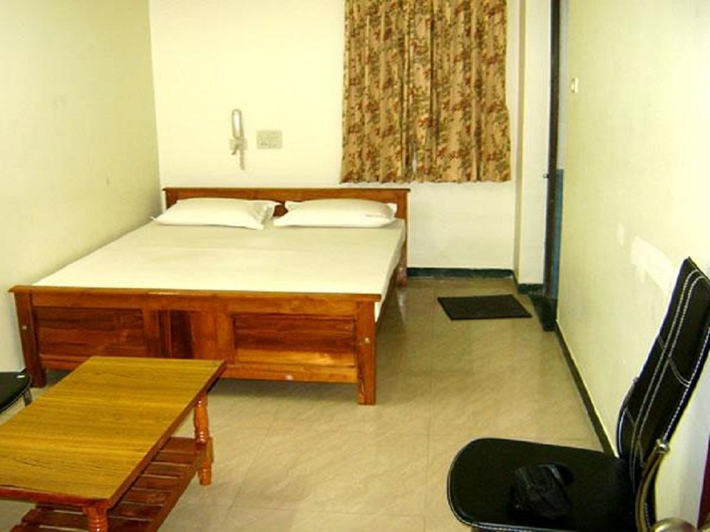ארודה Metro Altis Lodge מראה חיצוני תמונה